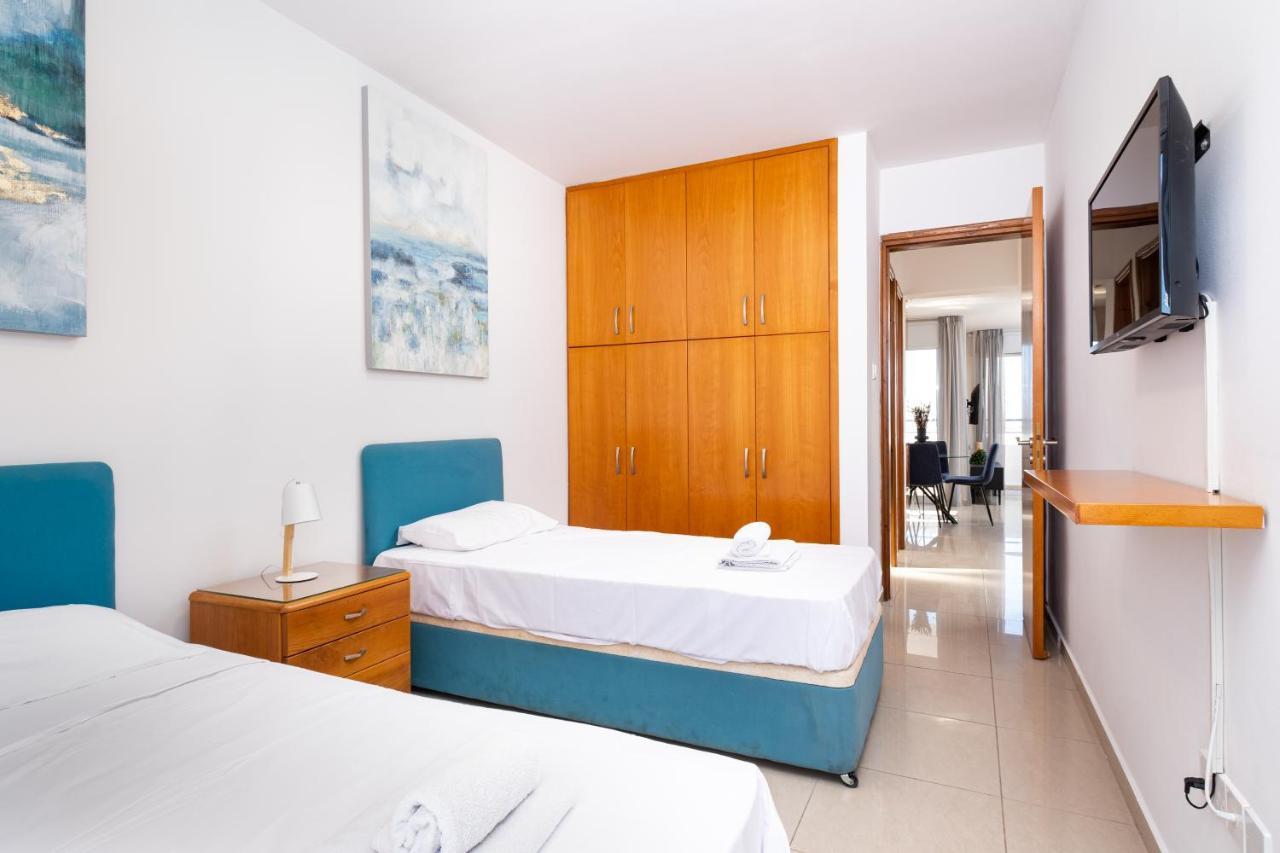 Apartament The Saline Views Makenzy Larnaca Zewnętrze zdjęcie